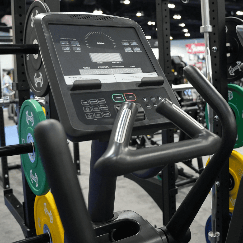Commercial Elliptical Trainer - LED Screen - Muscle D Fitness -  Cardio Machine - Standalone