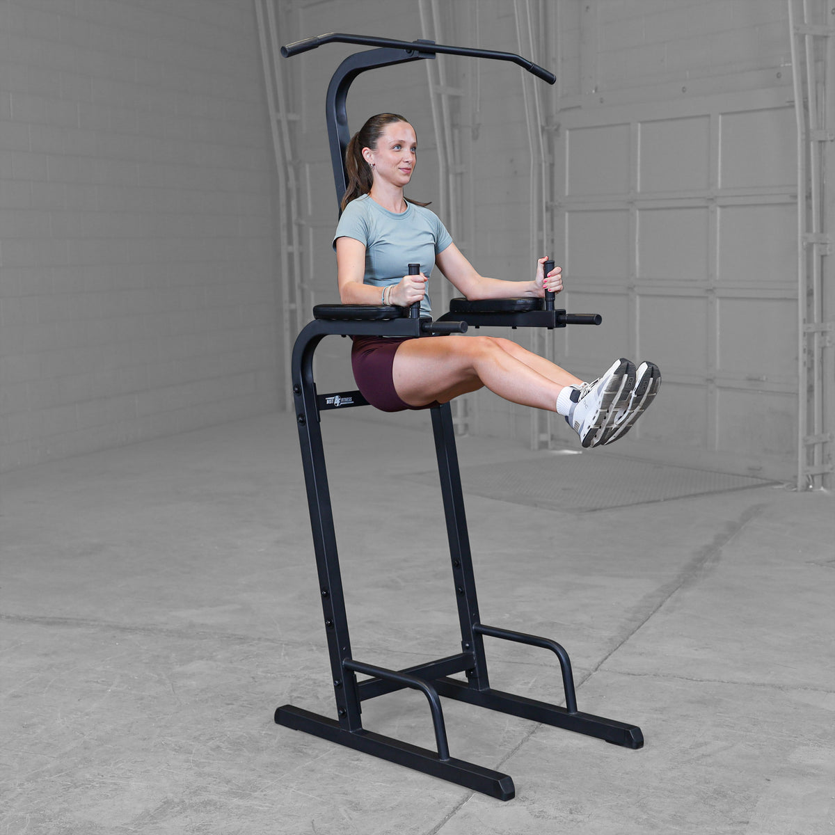Best Fitness BFVK10B Vertical Knee Raise