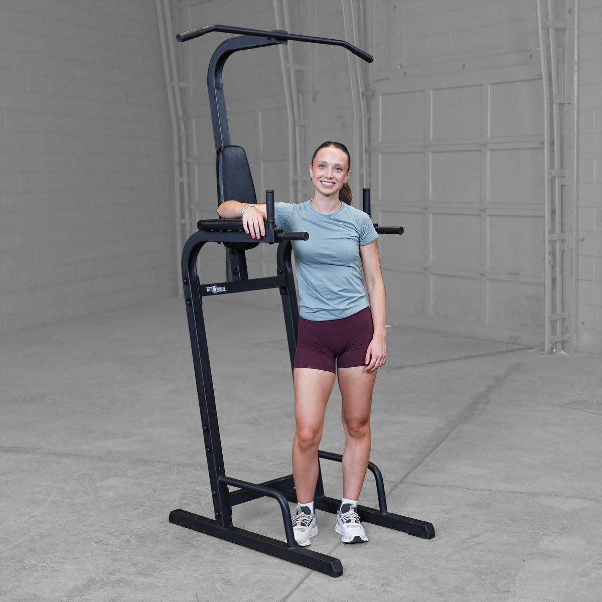 Best Fitness BFVK10B Vertical Knee Raise