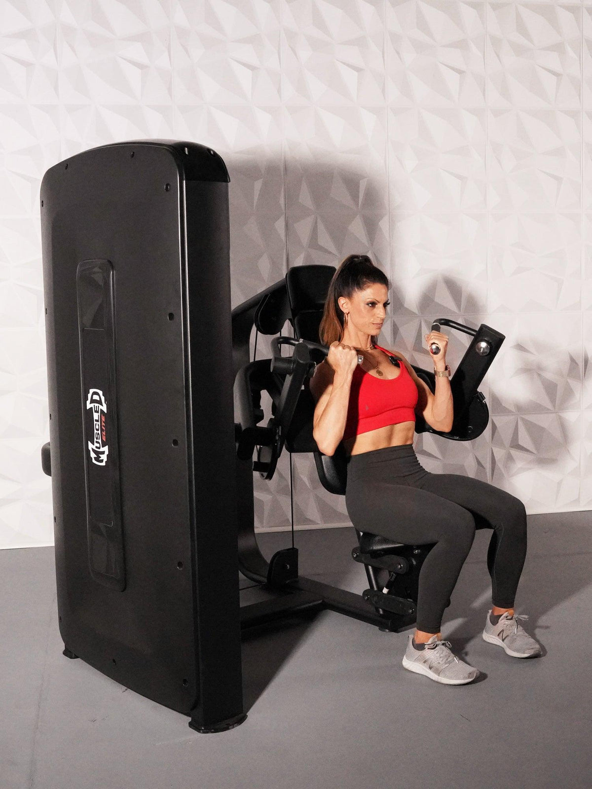 Muscle D Fitness Elite Selectorized Biceps Curl — view 2