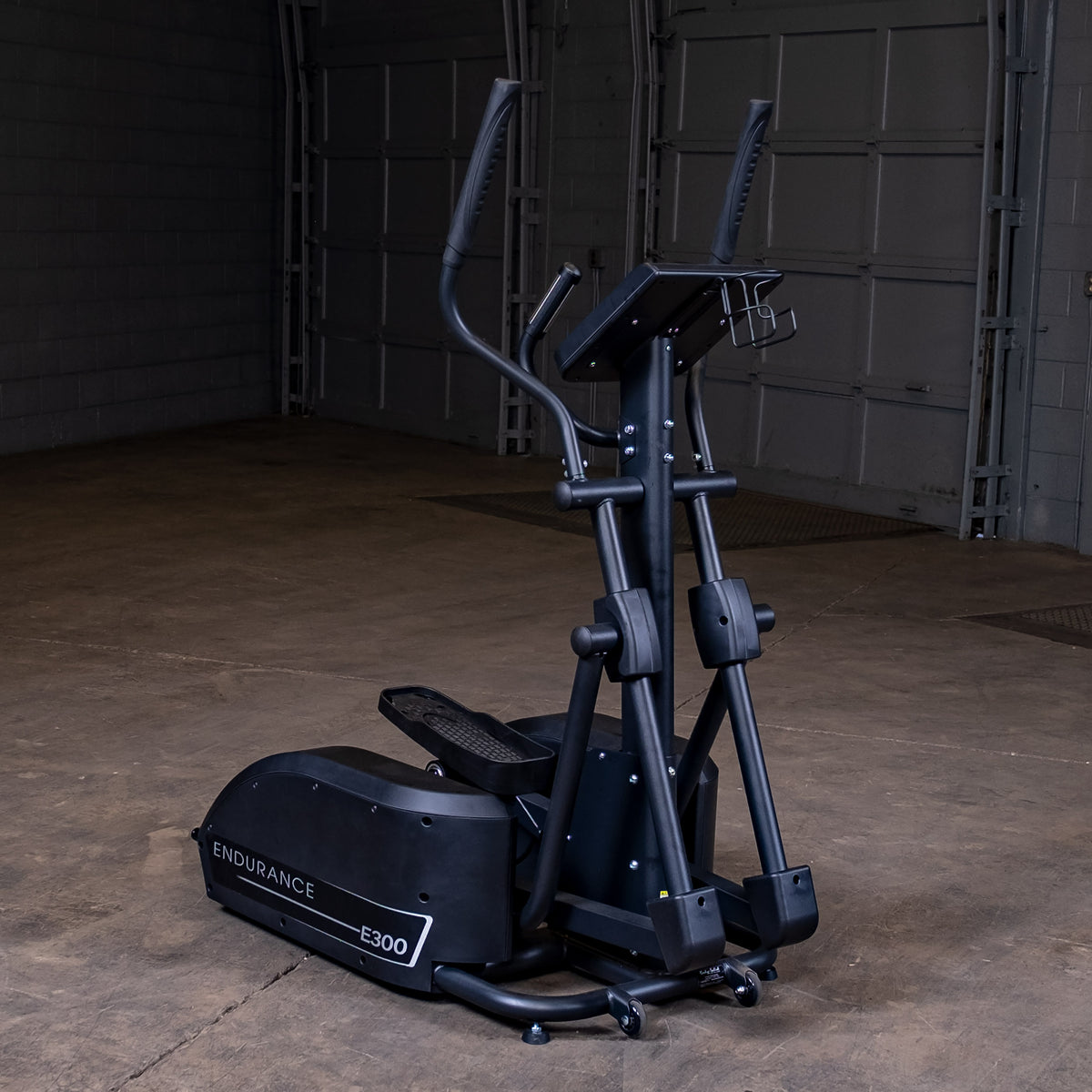 Body-Solid E300 Elliptical Trainer - Heavy-Duty 300lb Capacity Cardio Machine for Home Gym — view 3