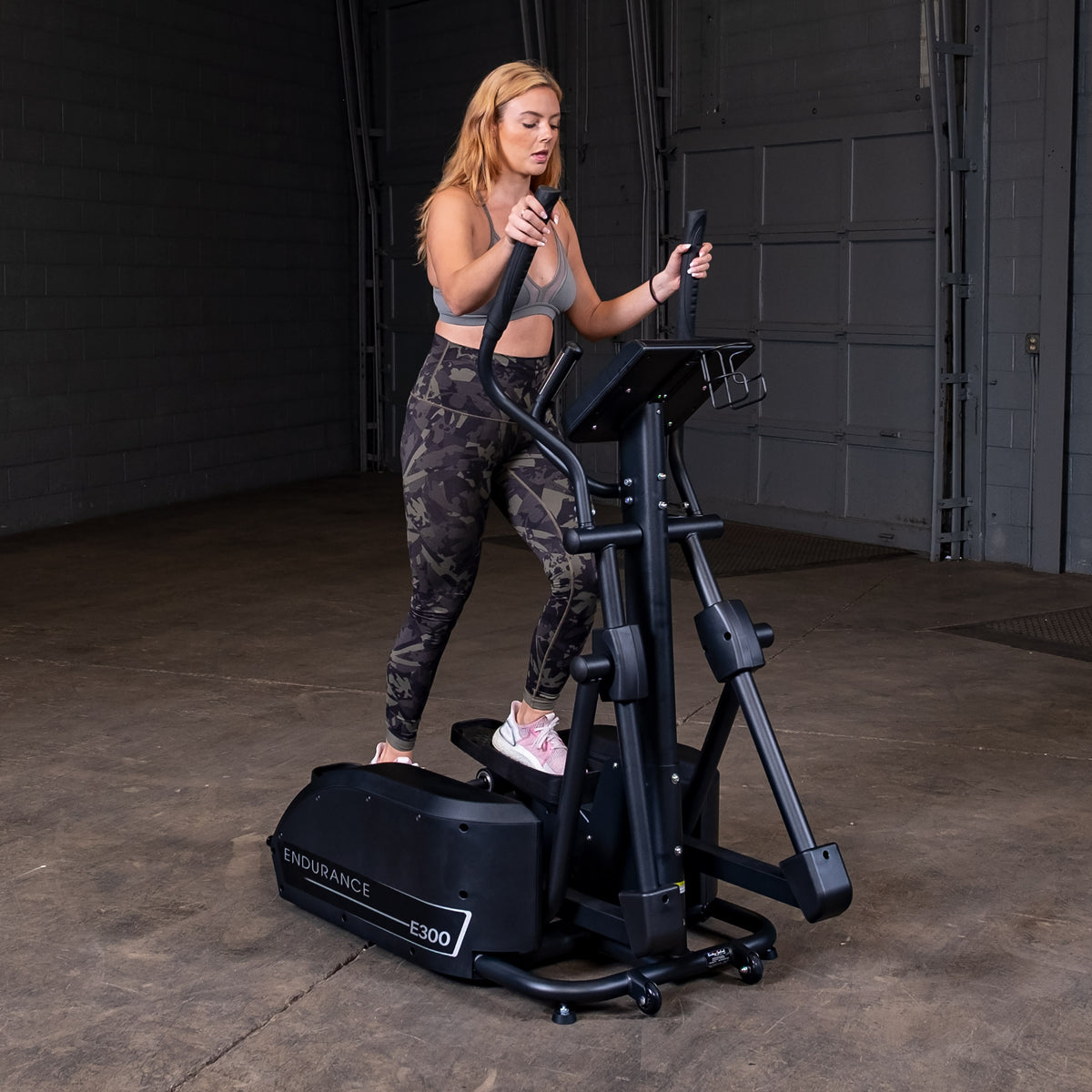 Body-Solid E300 Elliptical Trainer - Heavy-Duty 300lb Capacity Cardio Machine for Home Gym — view 5