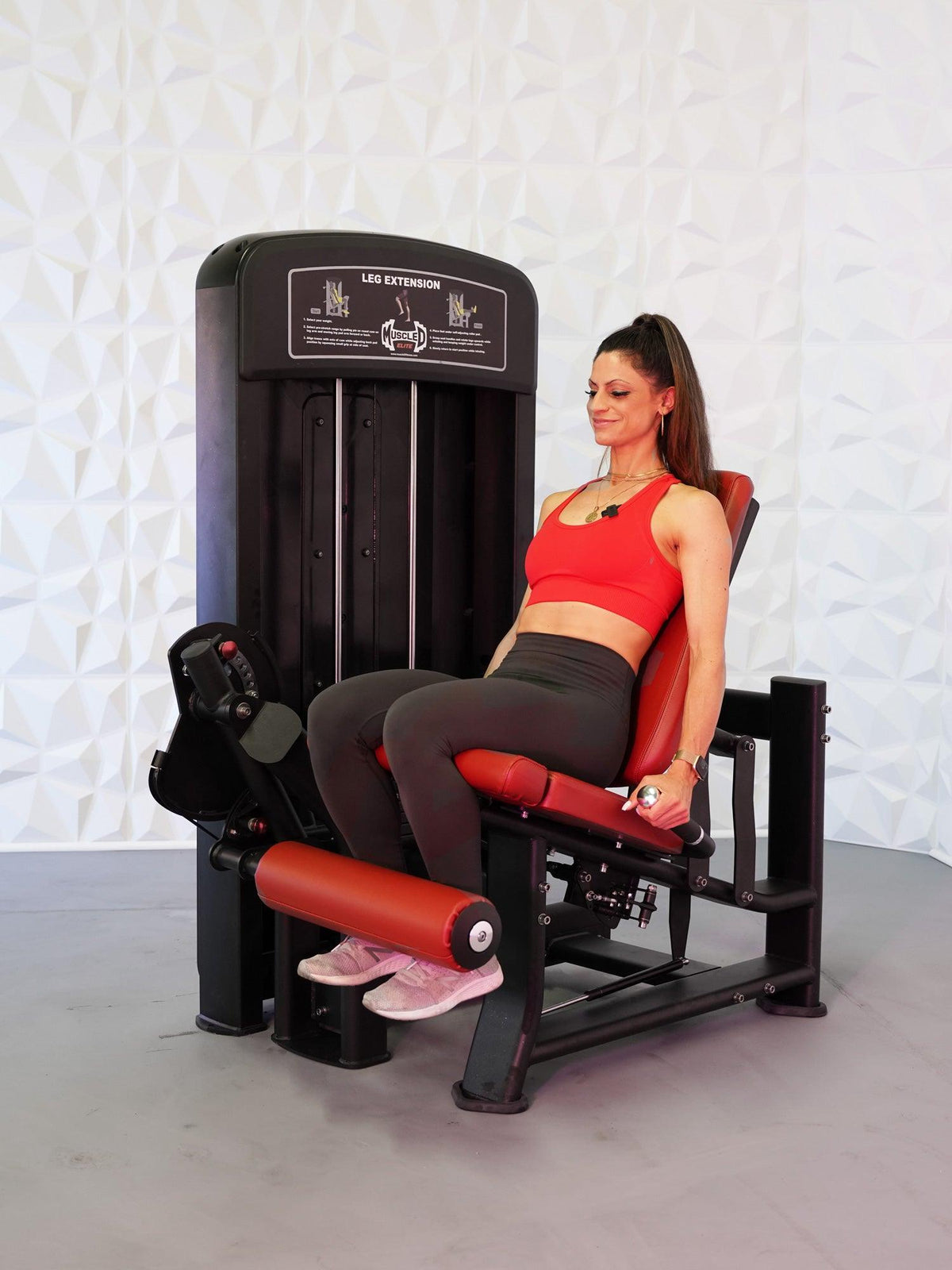 Muscle D Fitness Elite Selectorized Leg Extension — view 3