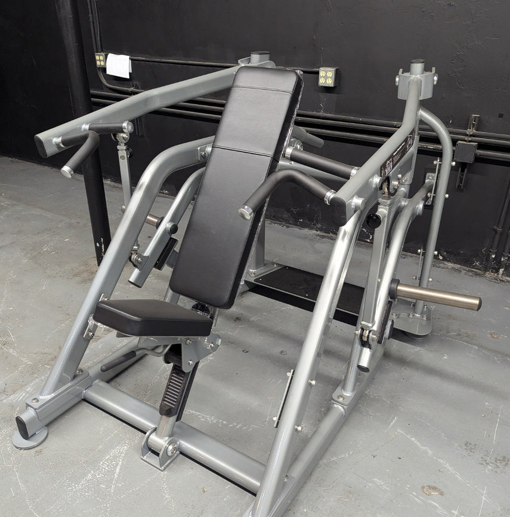 Pro Strength Shoulder Press - Muscle D Fitness - Commercial - Plate Loaded