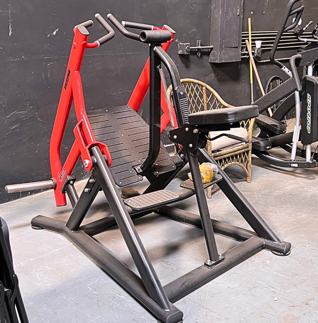 Pro Strength Seated Row - Muscle D Fitness - Commercial Grade - Plate Loaded - Iso-Lateral Training