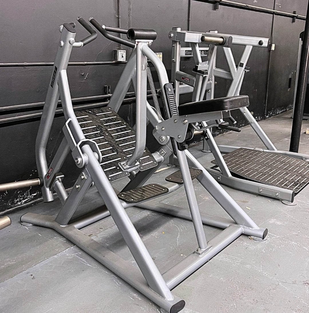 Pro Strength Seated Row - Muscle D Fitness - Commercial Grade - Plate Loaded - Iso-Lateral Training