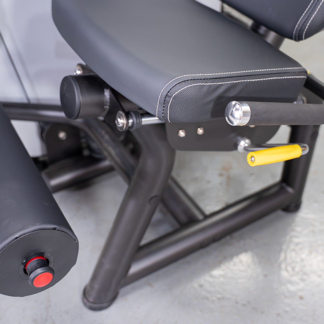 Vogue Seated Leg Curl | Commercial Hamstring Machine | MDF